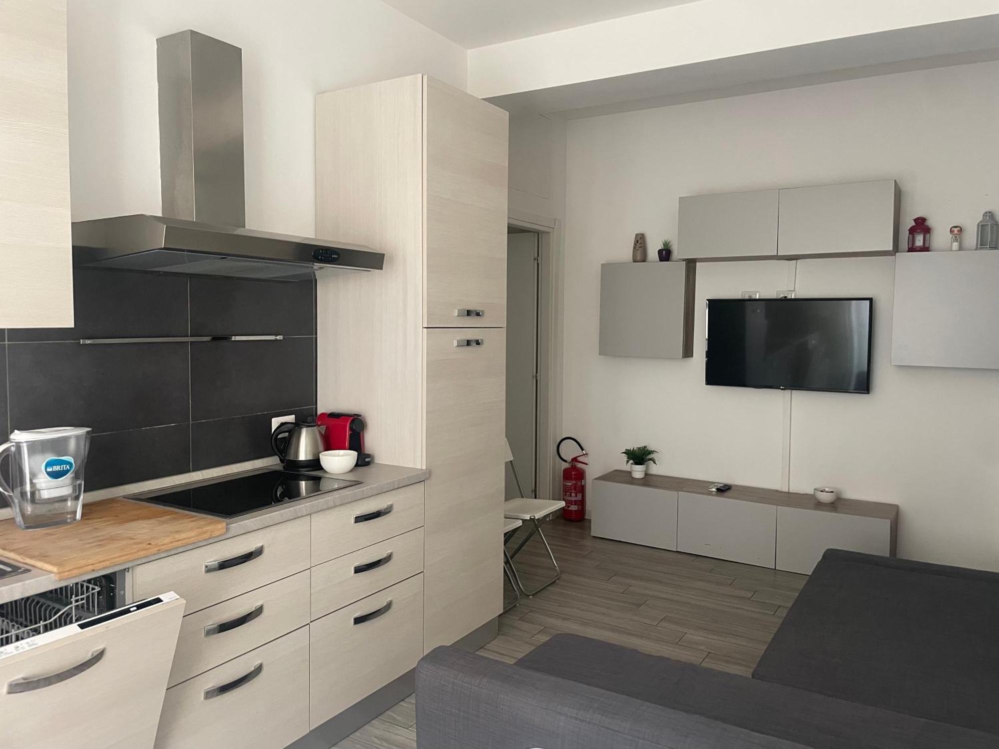 Appartement Gardone - Ampio Con 2 Da Letto - Comodo Per Duomo! Milaan